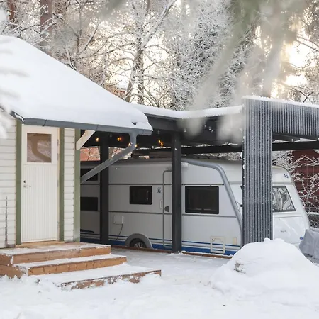 Apartman Unique Caravan With Private Sauna, Parking & Wifi *